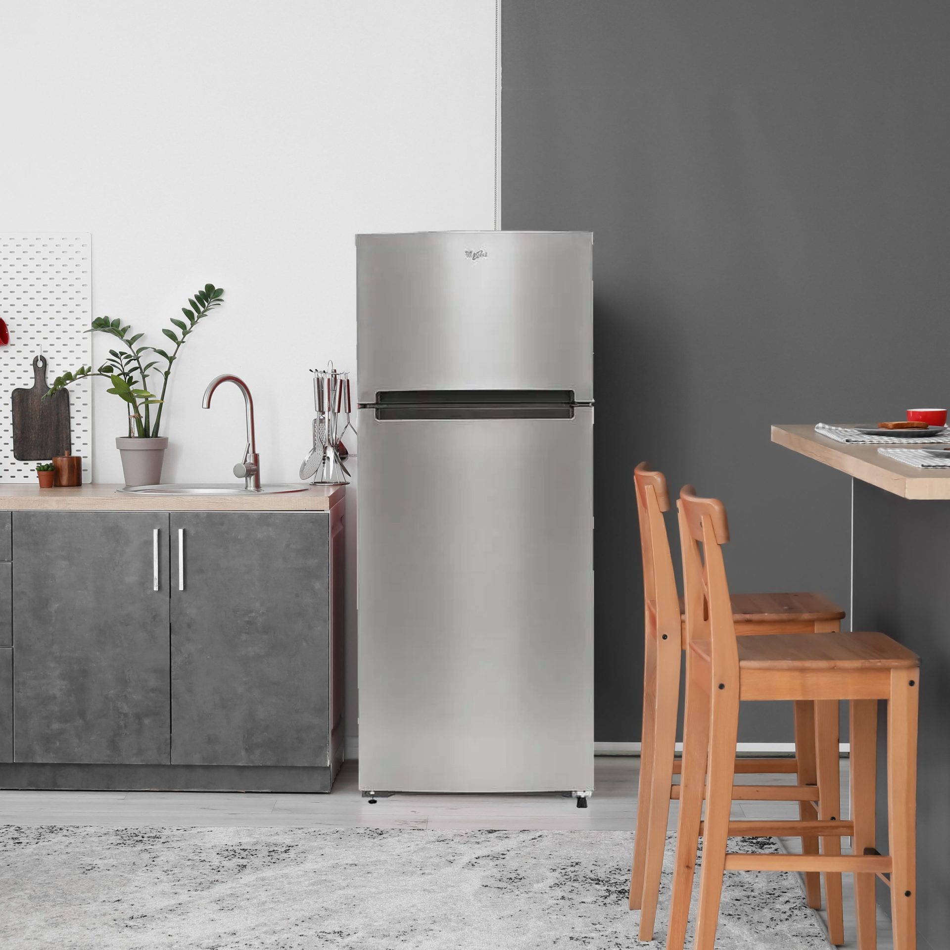 Whirlpool 18 cu. ft. Top Mount Stainless Steel Refrigerator American